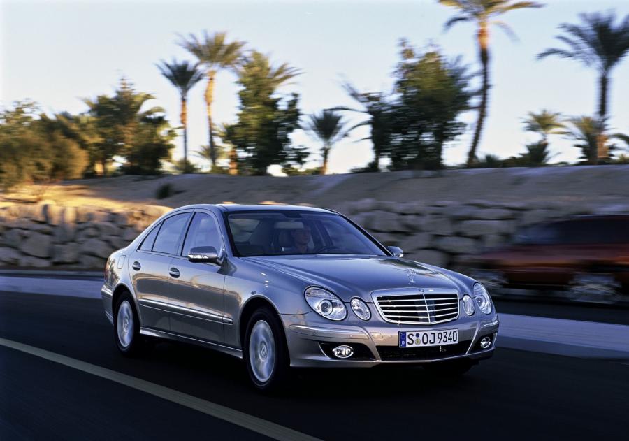  Mercedes-Benz E-Class 2007 года  (фото 72 из 80)